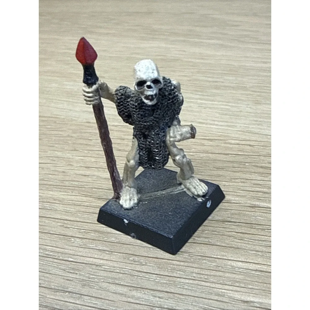 Games Workshop Warhammer Lot Of 2 Damaged Miniatures